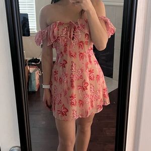 Off the shoulder pink floral mini dress